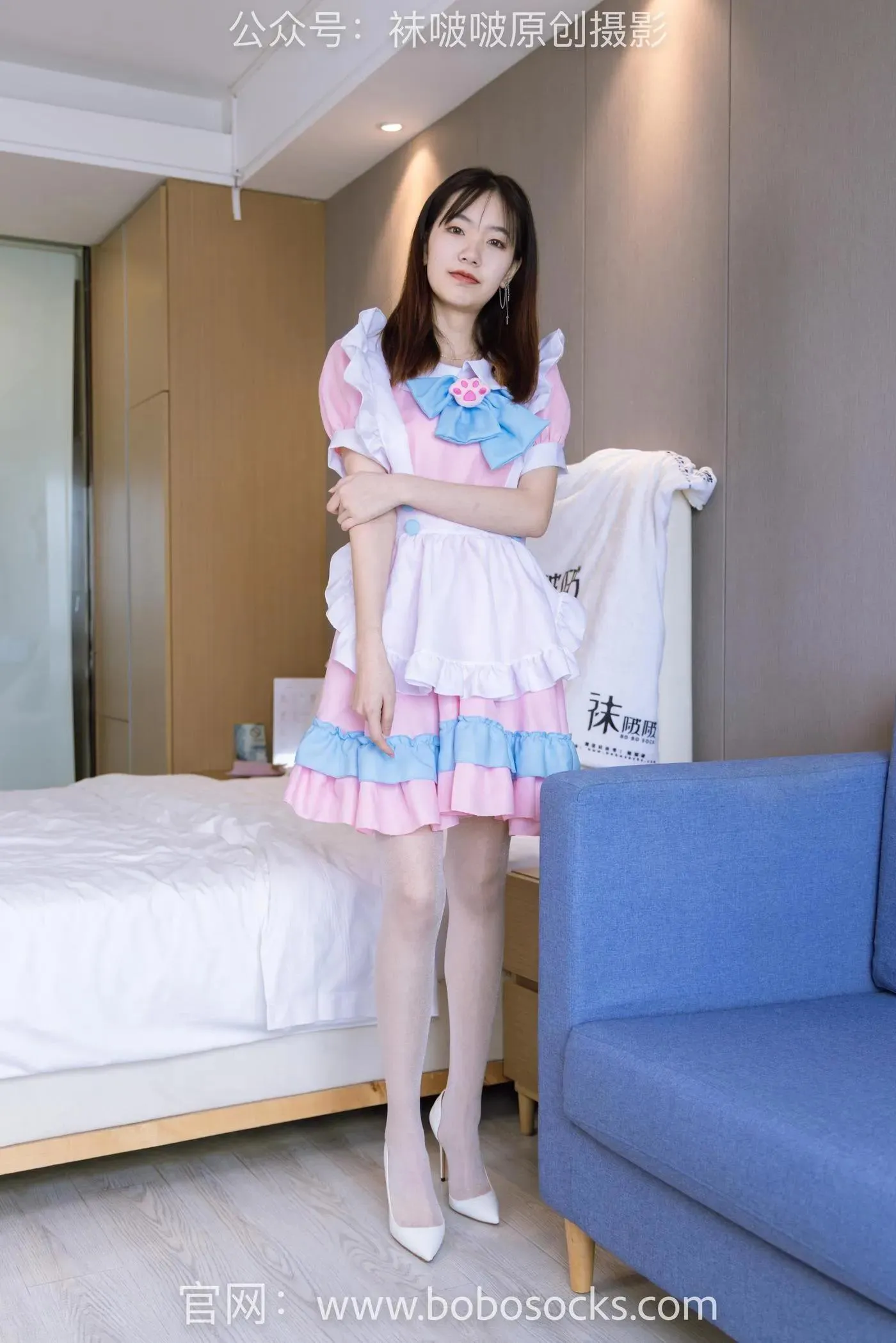 [BoBoSocks袜啵啵]NO.154 小甜豆-两双高跟鞋、珠光白丝、女仆装 [200P]插图6